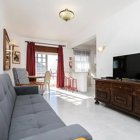 1 Bedroom Apartment By Algarvemanta-3
