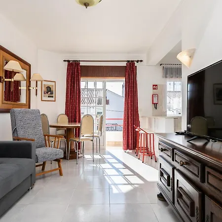 1 Bedroom Apartment By Algarvemanta-2