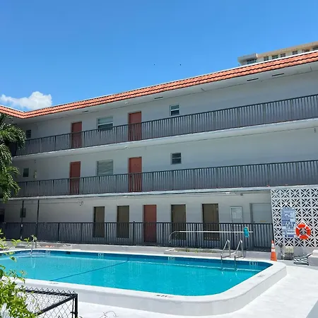 Sunny Isles Apartments By Miarentals-3