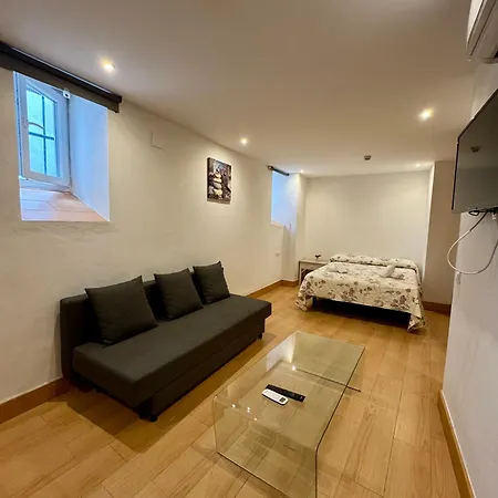 Alcazar Suites-3