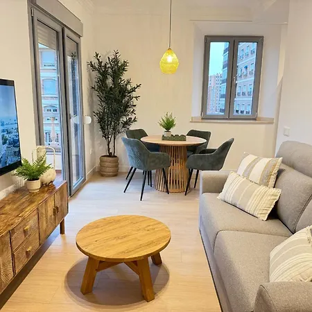 Life Apartments Alameda Colon-3