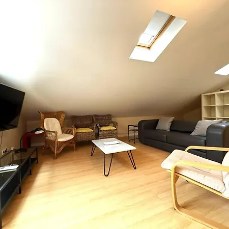 Apartment In The Centre-3