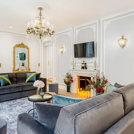 Merveil - Signature Suite - Louvre - Victoria-3