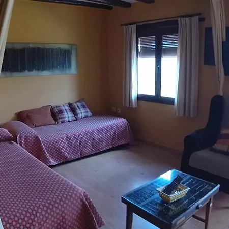 Apartamentos Rurales La Lancha-2