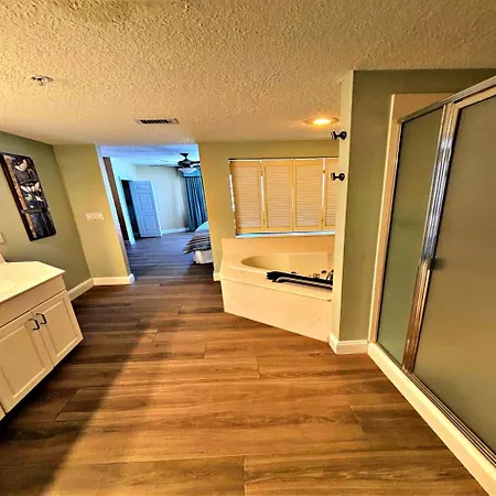 Oceanview Studio-3