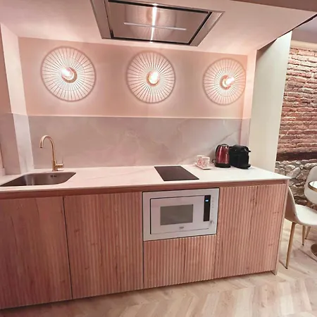 Lemon Suites Santander-3