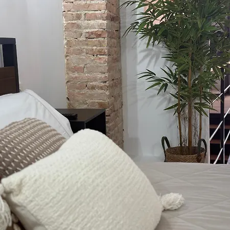Apartamentos BocairentHomes, en pleno centro de Bocairent, con pequeña piscina comunitaria y parking privado-3