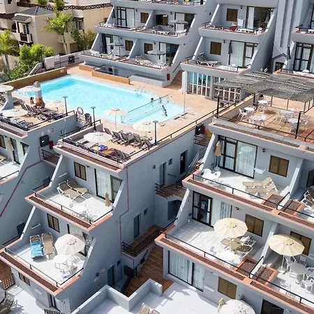Ura Hotels Roslara-3