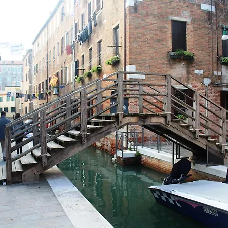 Venezianamente Apartments - Venice City Centre-3