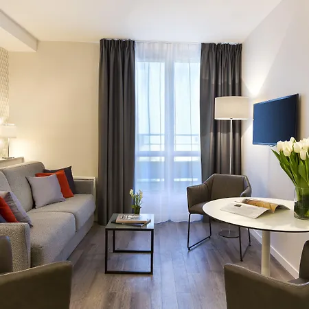 Citadines Montmartre Paris-3