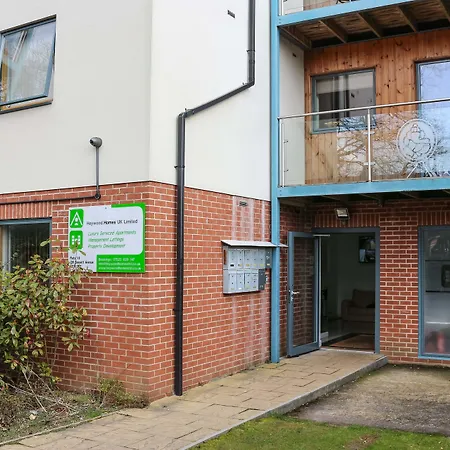 Southampton Serviced Apartments-2