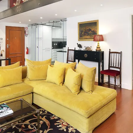 Lisbon Rentals Chiado-2