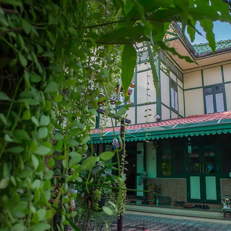 Samsen Sam Place-2