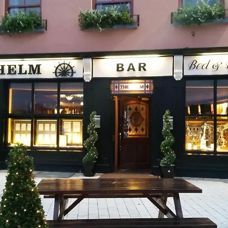 The Helm Apartments B&B-3