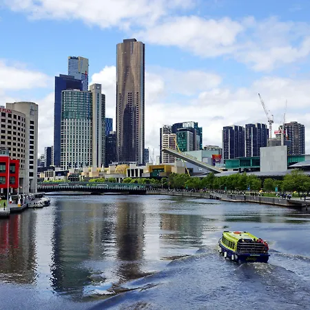 Melbourne Holiday Apartments Flinders Wharf-3