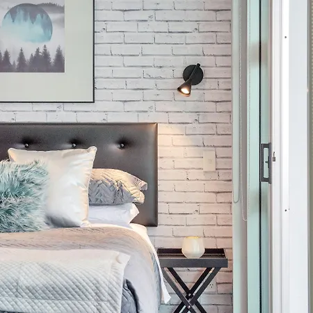 Princes Wharf Boutique Apartments-3
