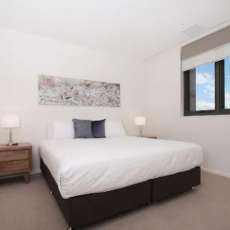 Iq Smart Apartments 704 Braddon Act-3