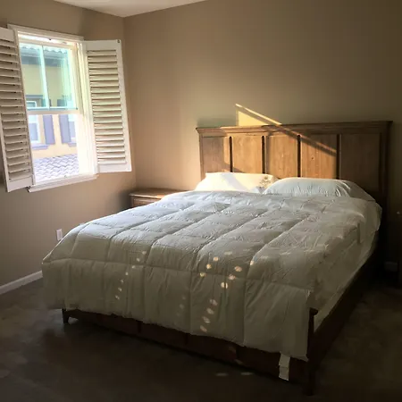 Shared Private Home At Doyle By Hoot Hotel-3