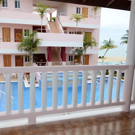 Miramar Suites-3
