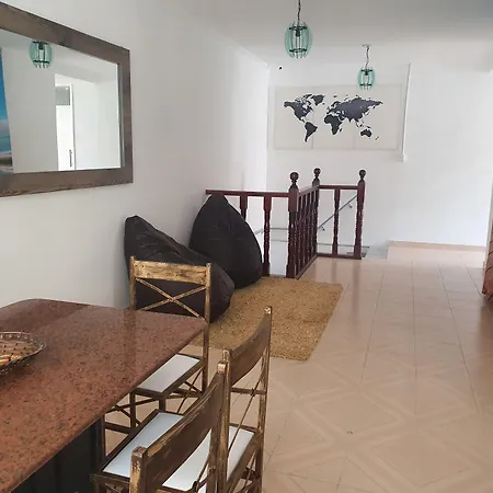 Hostel Airport Rooms-3