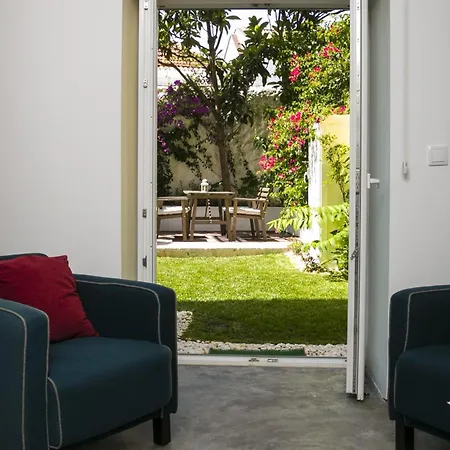 54 Santa Catarina Apartments-3
