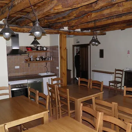 Apartamentos Turísticos Peñafiel-3