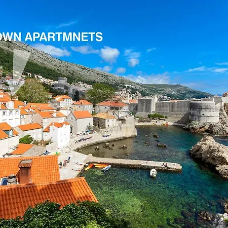 Luxury Old Town Apartment With Breathtaking Sea View-3