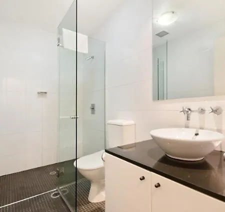 Astra Apartments Sydney-3