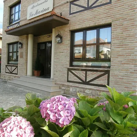 Apartamentos la Marina-3
