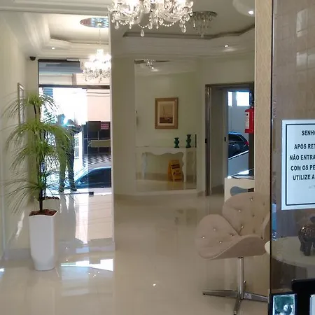 Apartamento Meia Praia-3