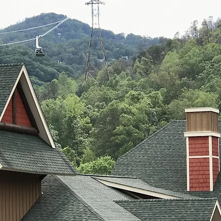 Downtown Gatlinburg Apartment-3