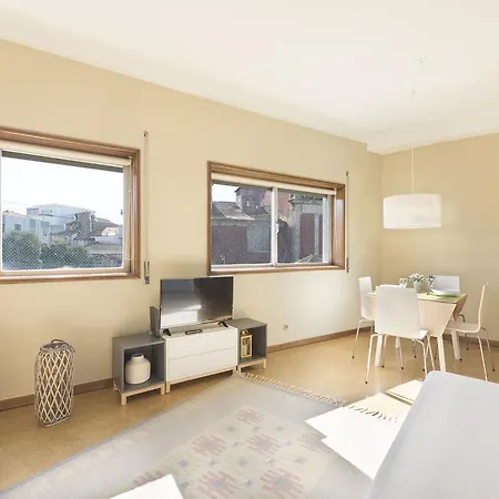 Bmyguest - Santa Catarina Light Apartment-3