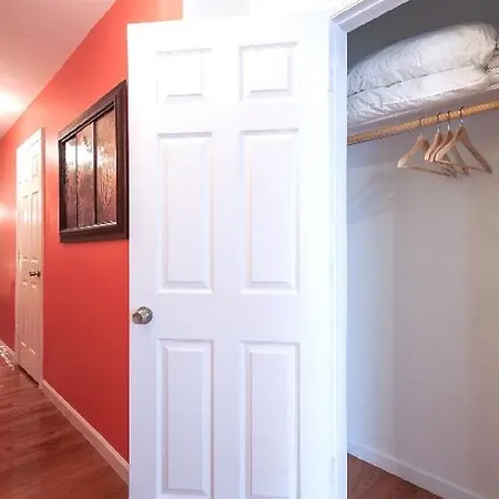 Washington Heights Apartment-3