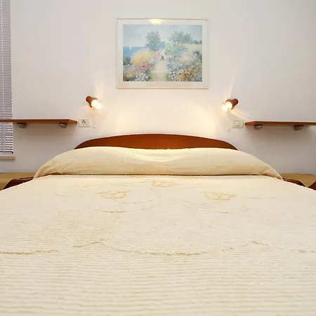 Lovely Sea View Apartments Bj-3