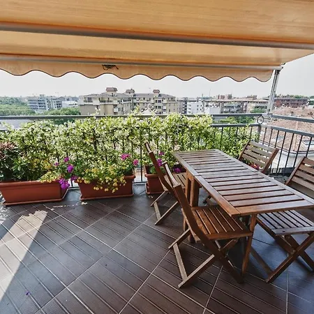 Cute & Cozy Terrace-2