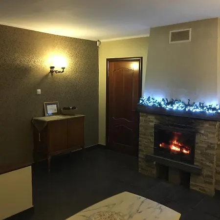 Lee Apartments-2