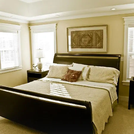 Mississauga Furnished Apartments-3