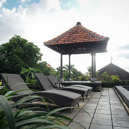 Ina Inn-2
