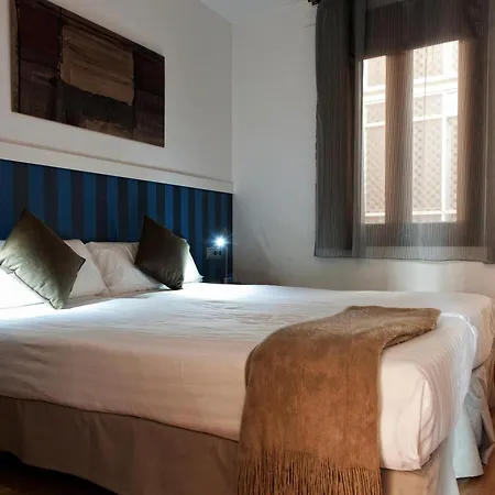 Mh Apartments Liceo-2