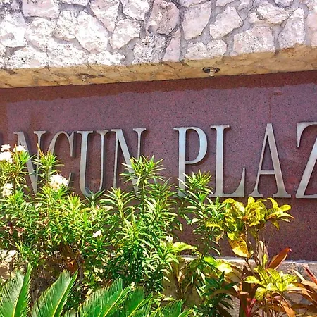 Cancun Plaza Condo Apartment-3