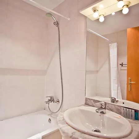 Ramblas Apartments-3