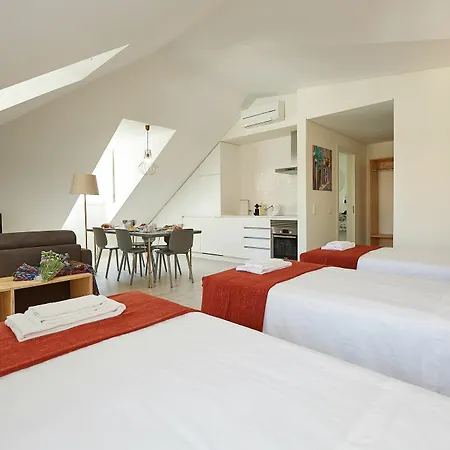 Hello Lisbon Baixa Original Apartments-3