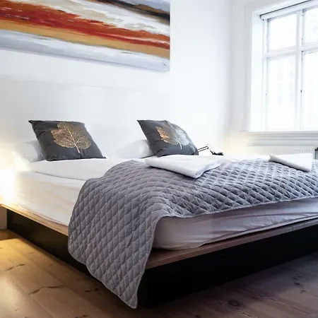 Luna Apartments-3