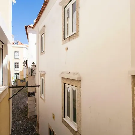 Altido Trendy Chic Studio In Alfama, 4Mins To Santo Estevao Belvedere Viewpoint-2