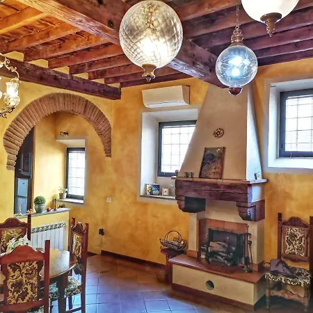 Real Rustic Tuscany Style In Center-2