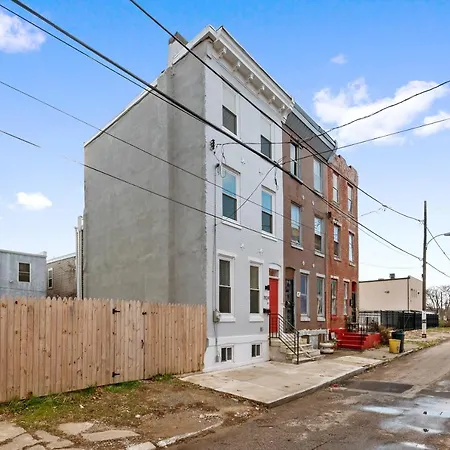Luxury Rooms Near Temple U, Drexel, Upenn, And The Met-2