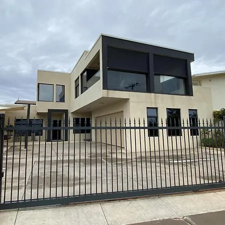 Atlantic West Beach Apartments-3