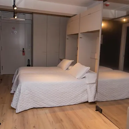 Apartamentos Puerta de Llanes-3