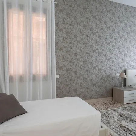Dorsoduro Charme Apartments By Wonderful Italy-3