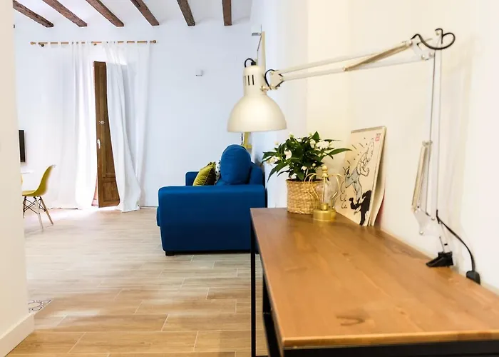 La Moma Apartments & Room